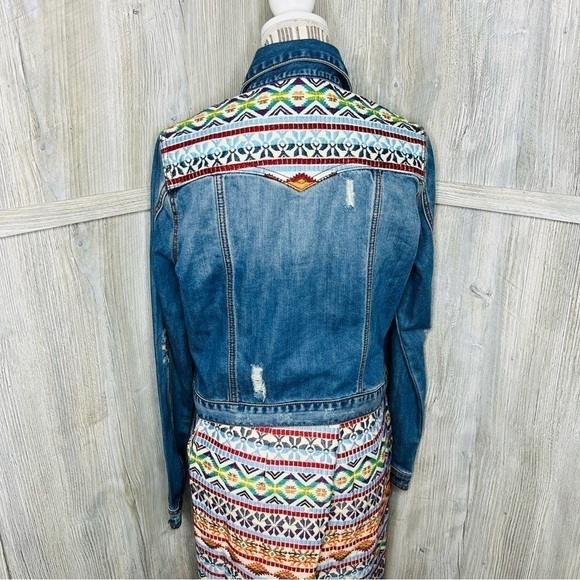 Stetson Embroidered Western Skirt and Jacket - Picture 4 of 12